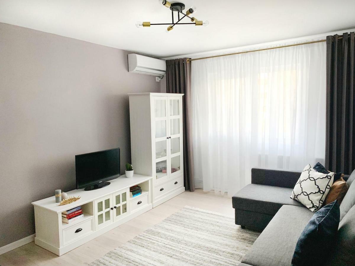 Mhc Quiet Deluxe Suite Near Downtown - Free Parking Brasov Exterior photo